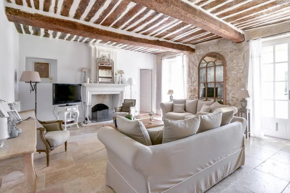 Le Petit Hameau
