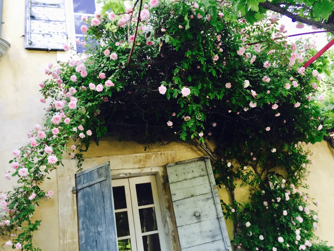 Luberon villages Provence France Rent-Our-Home rentourhomeinprovence Lourmarin Manoir de Lourmarin