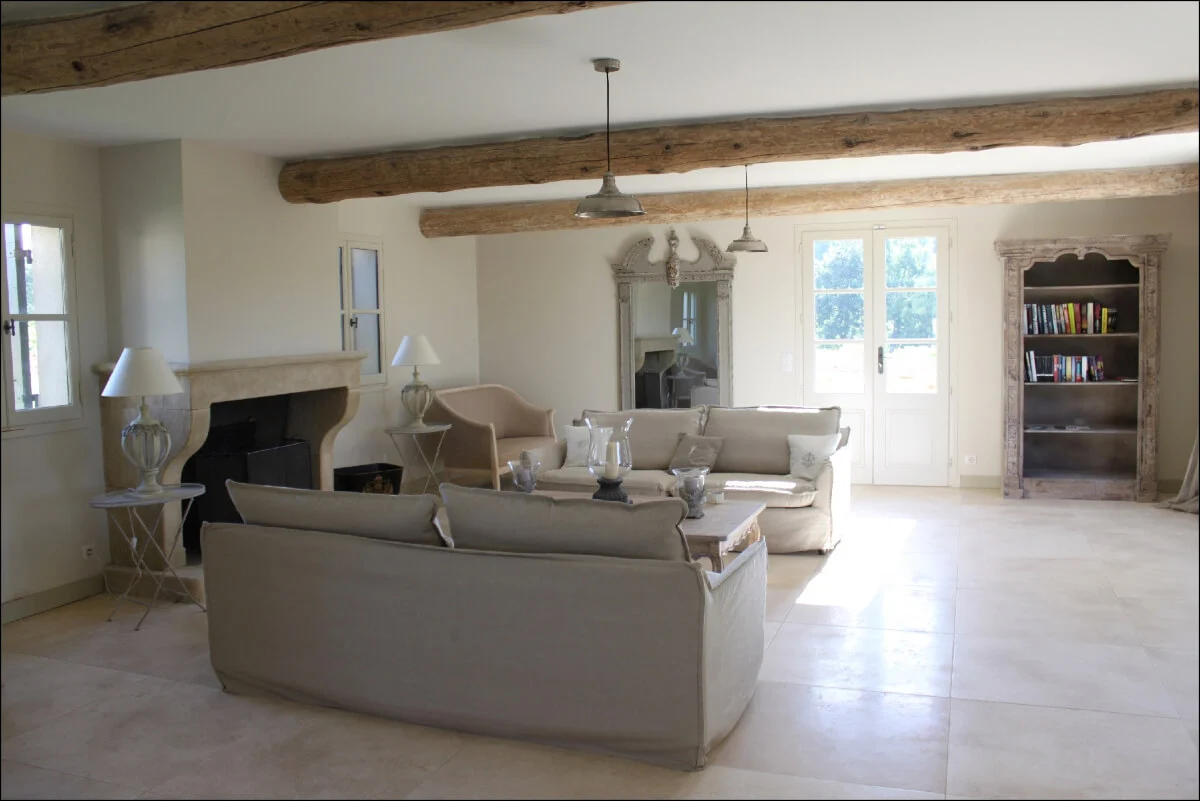 Luberon villages Provence France Rent-Our-Home rentourhomeinprovence Lourmarin Les Trois Clefs Ansouis