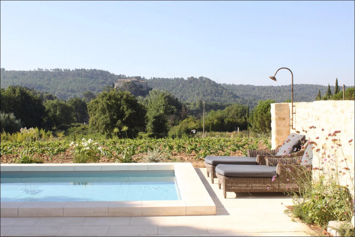 Luberon villages Provence France Rent-Our-Home rentourhomeinprovence Lourmarin Les Trois Clefs Ansouis