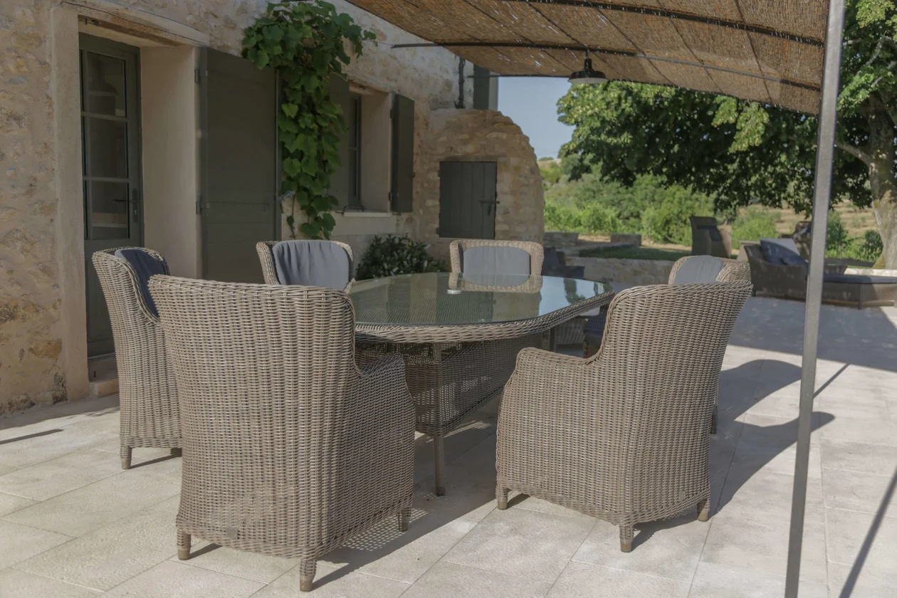 Luberon villages Provence France Rent-Our-Home rentourhomeinprovence Lourmarin Les Trois Clefs Ansouis