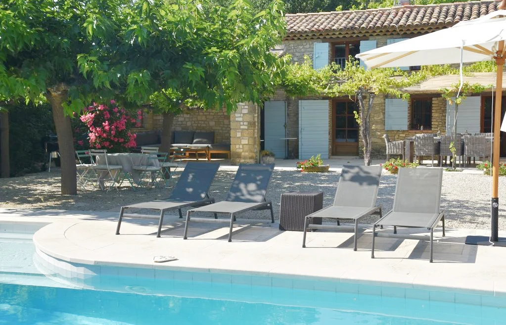 Saint Esteve Cucuron Provence Lourmarin Rent-Our-Home
