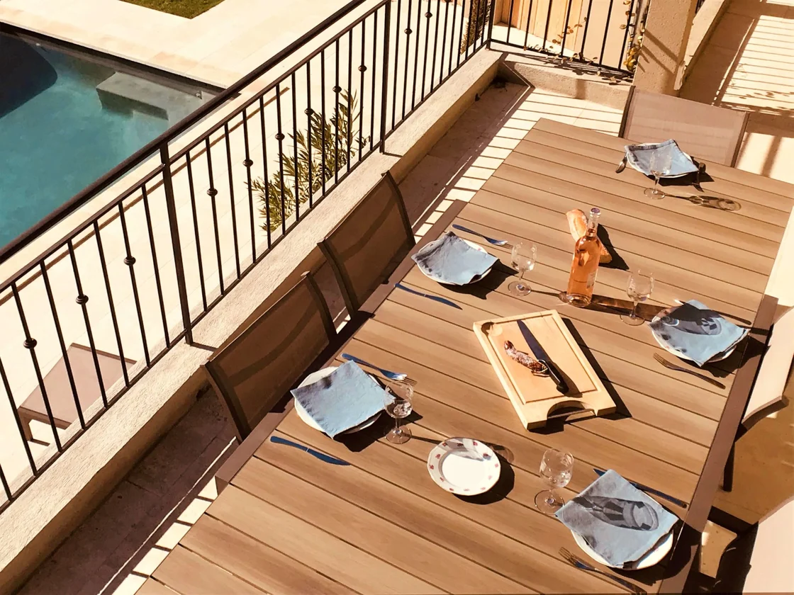 La Maison du Village Rent-Our-Home Lourmarin Provence